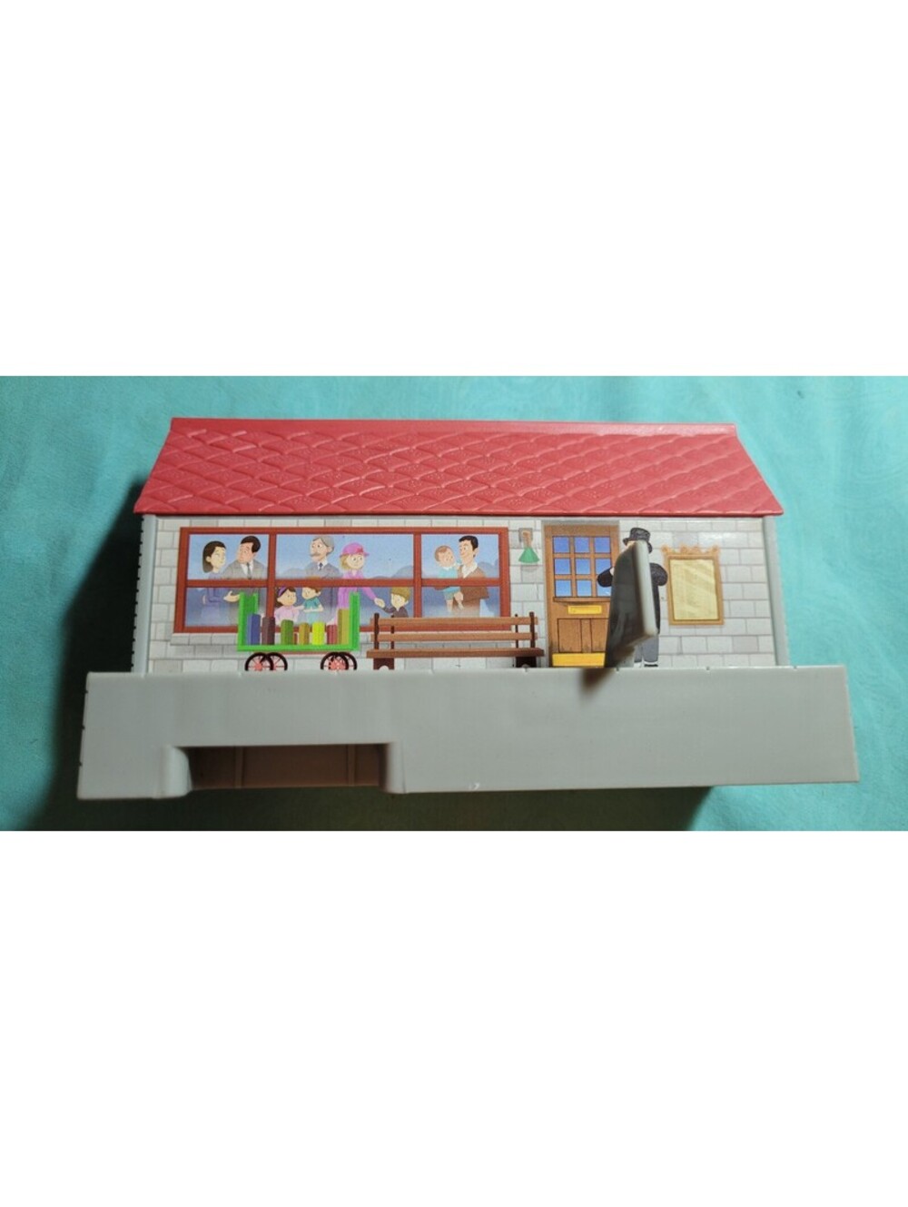 Thomas & Friends TrackMaster Sounds Train Station 2011 Mattel Motorized Railway